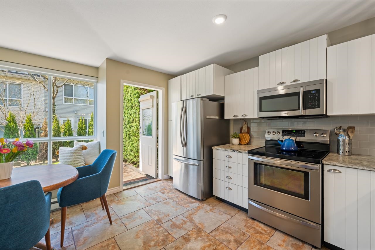 7350 Hawthorne Terrace