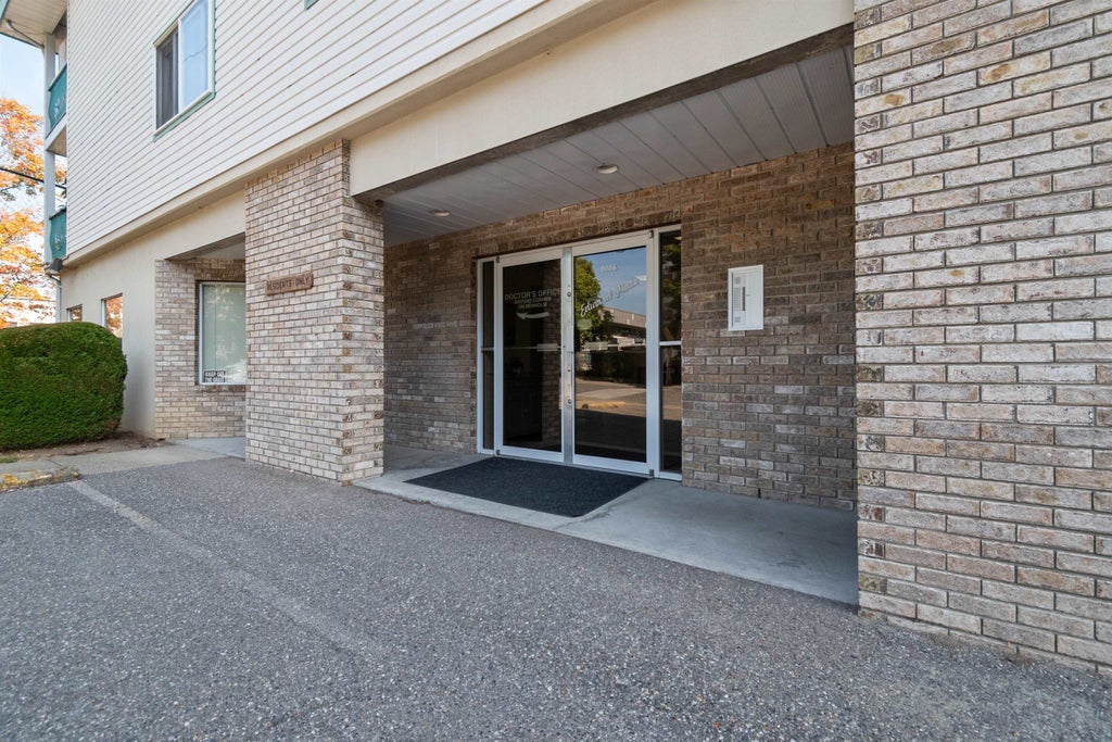 Photo of 9006 Edward Street #302, Chilliwack, BC V2P 4E1 (MLS # R3167933)