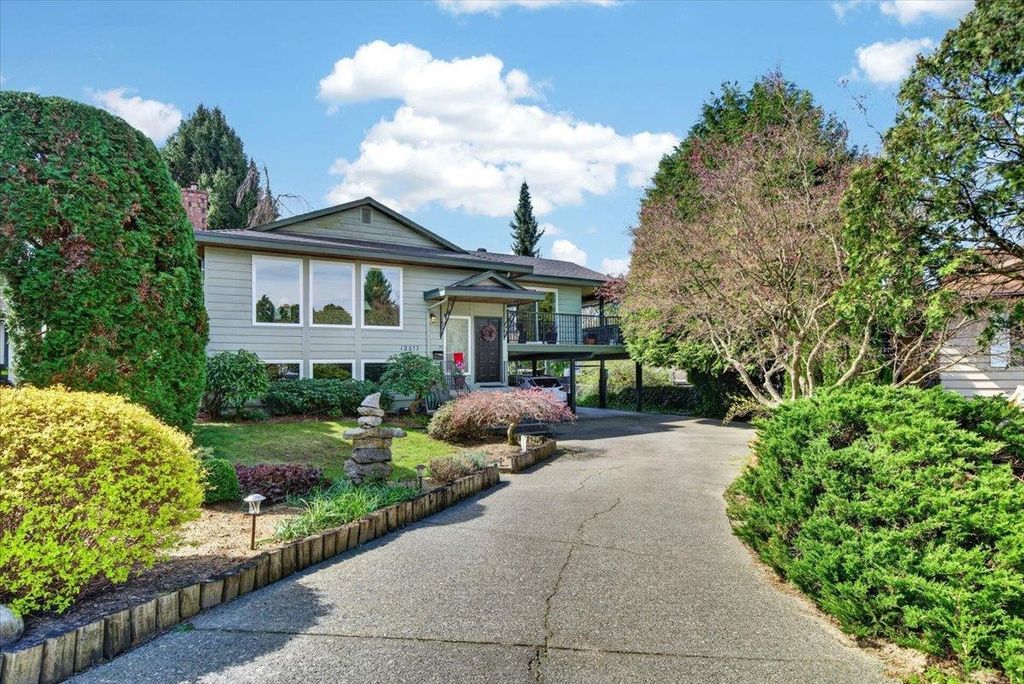 Photo of 12377 Dawson Place, Maple Ridge, BC V4R 2L6 (MLS # R3113328)