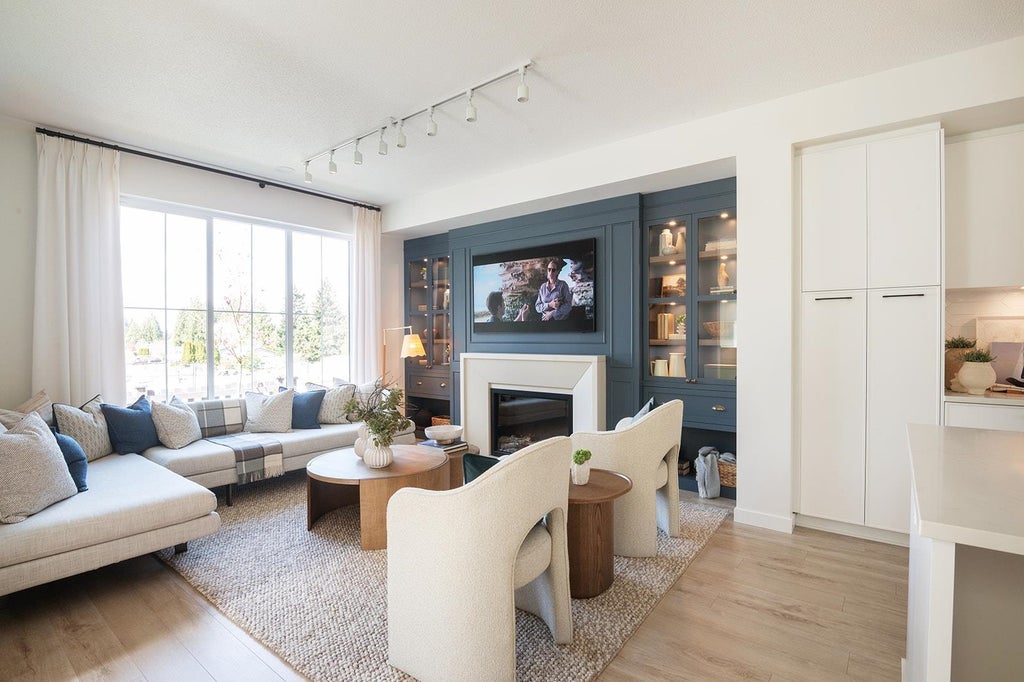 Photo of 2990 Serendipity Street, Abbotsford, BC V2S 7H8 (MLS # R3178240)