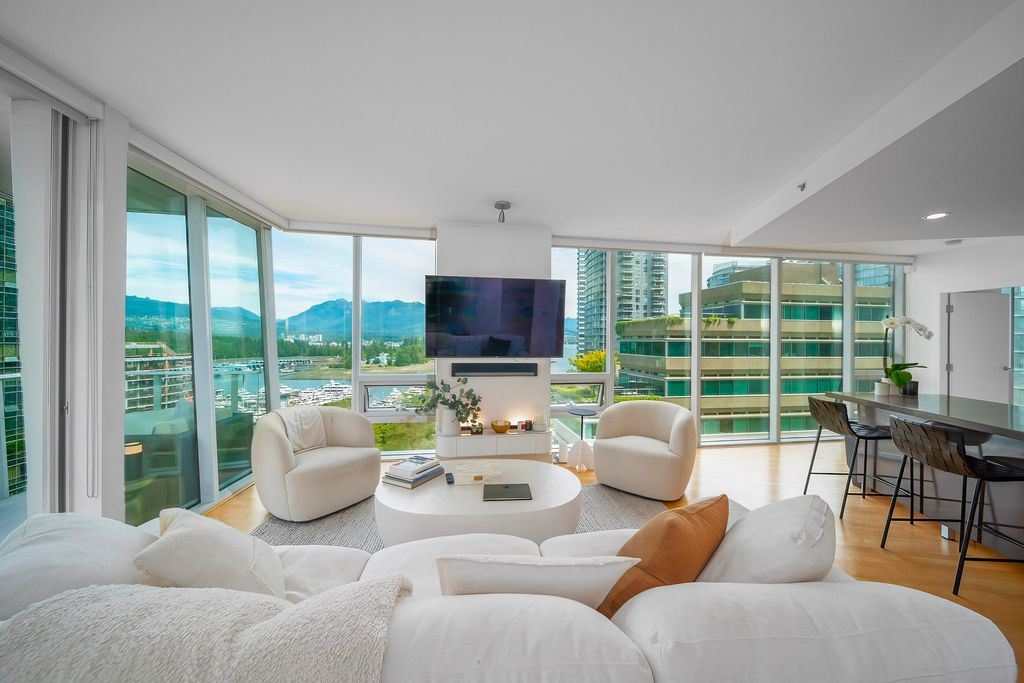 listing image 1105519900011178378