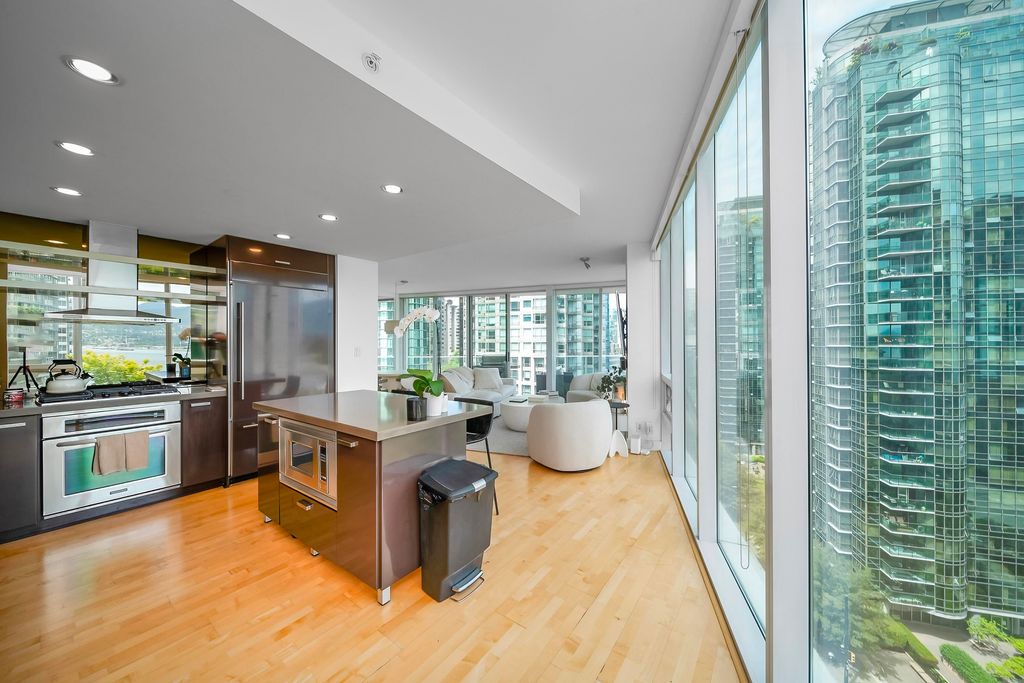 listing image 1103768599107809618