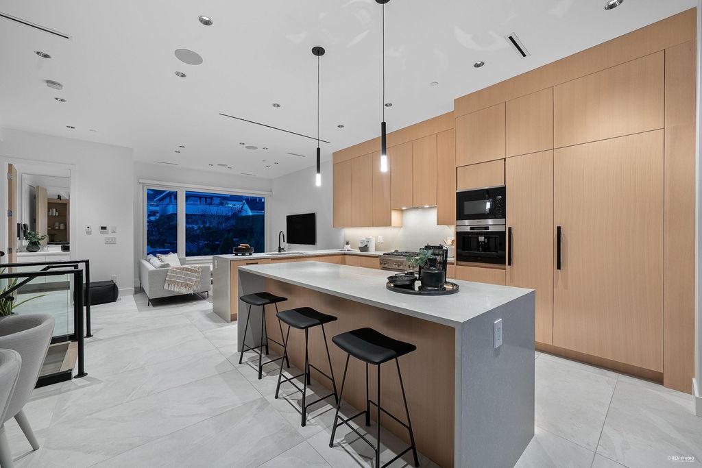 listing image 1107544300418055892