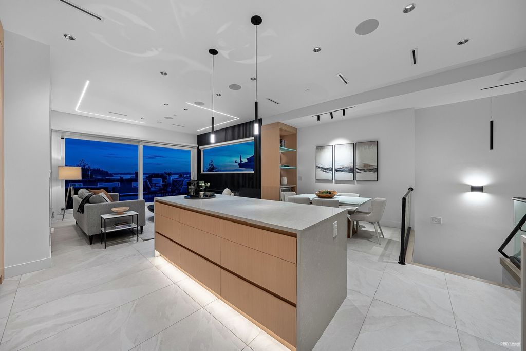 listing image 1104952941840810925