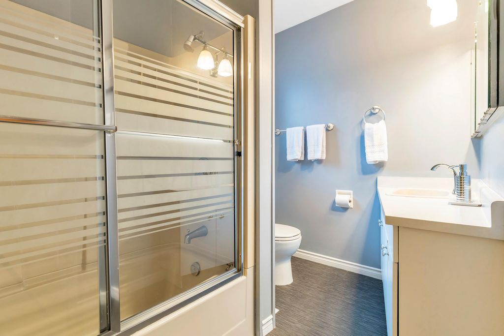 listing image 1100706966945095967