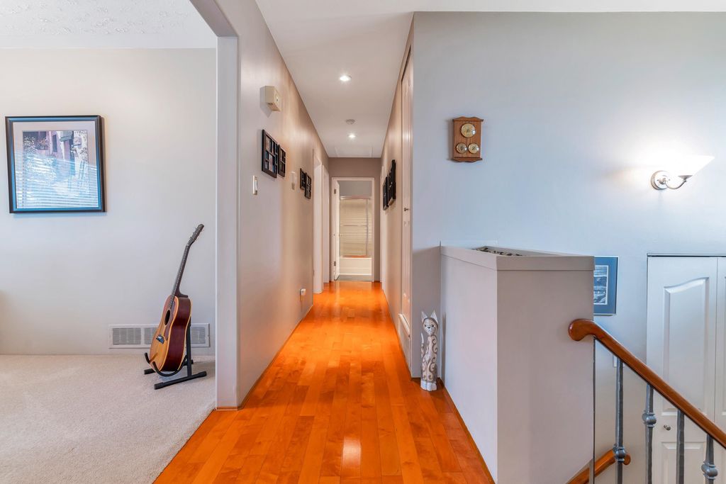 listing image 1101729153974560289