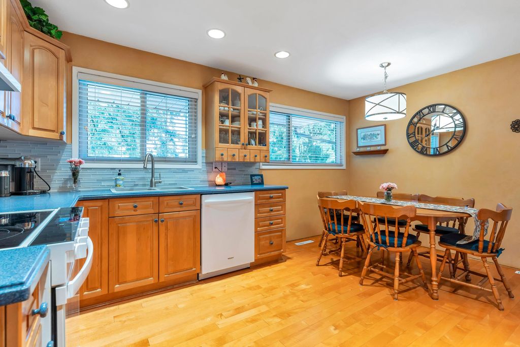 listing image 1100204605162836055