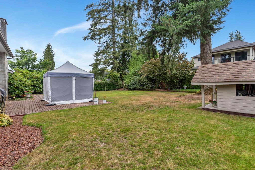 listing image 1109487373614433592