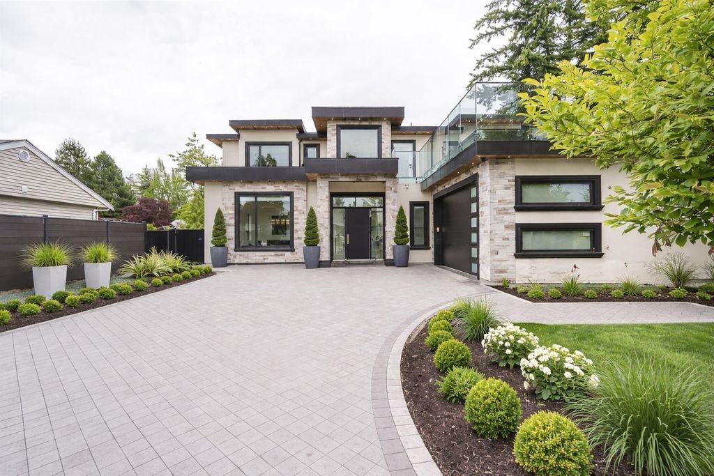 Photo of 6052 172 Street, Surrey, BC V3S 3Z7 (MLS # R3131555)
