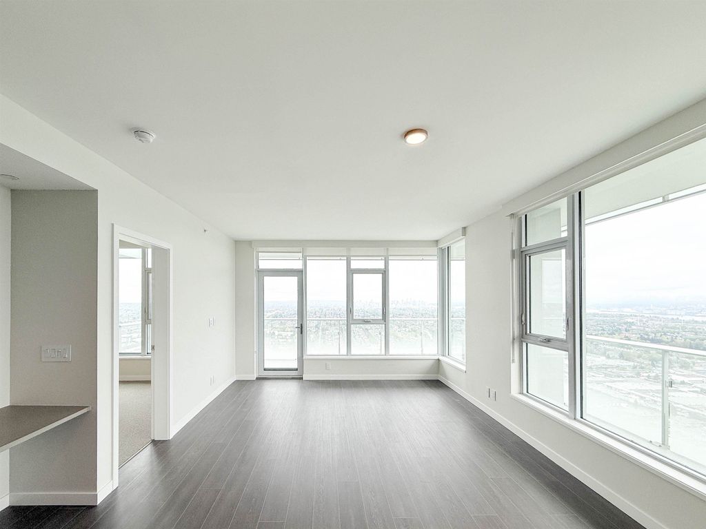 listing image 1100632509575928751