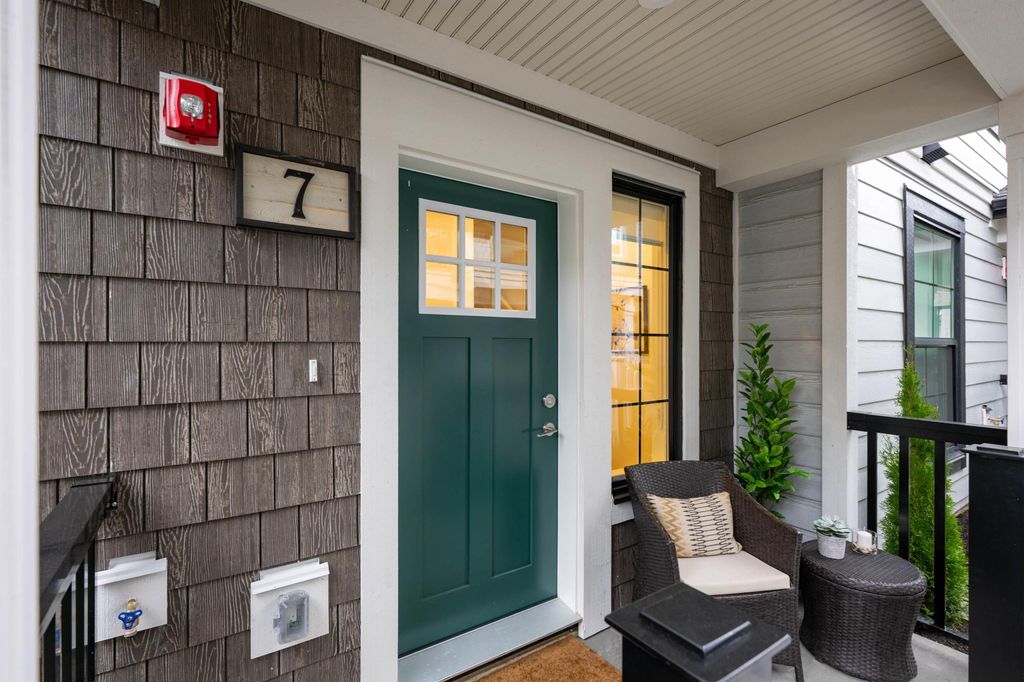 listing image 1103787534517655112