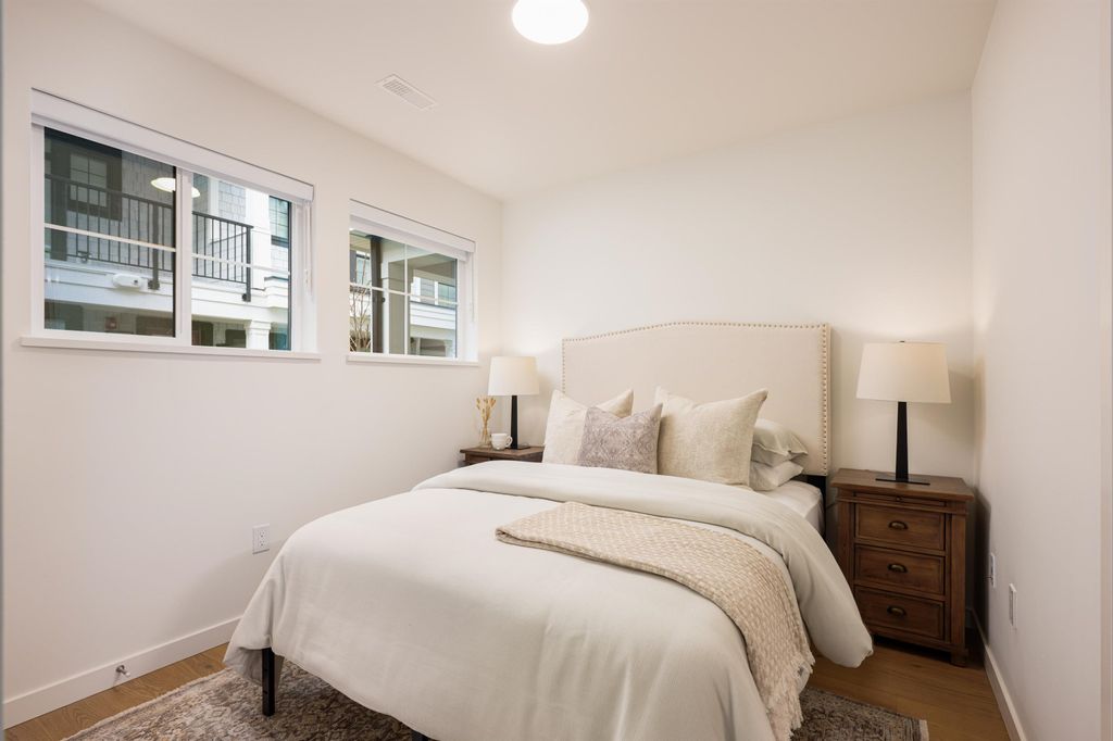 listing image 1105448692823652647