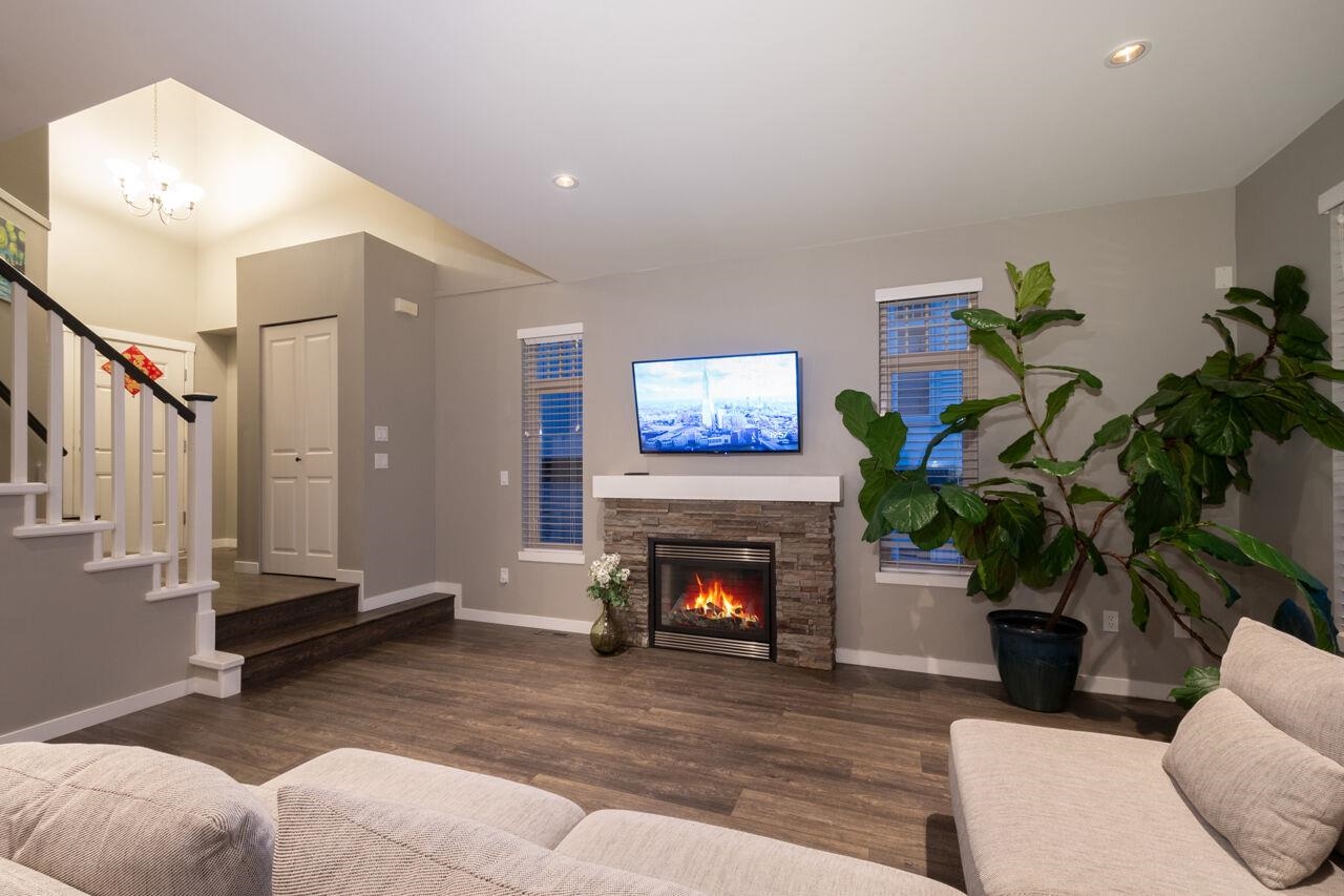 55 Hawthorn Drive 59