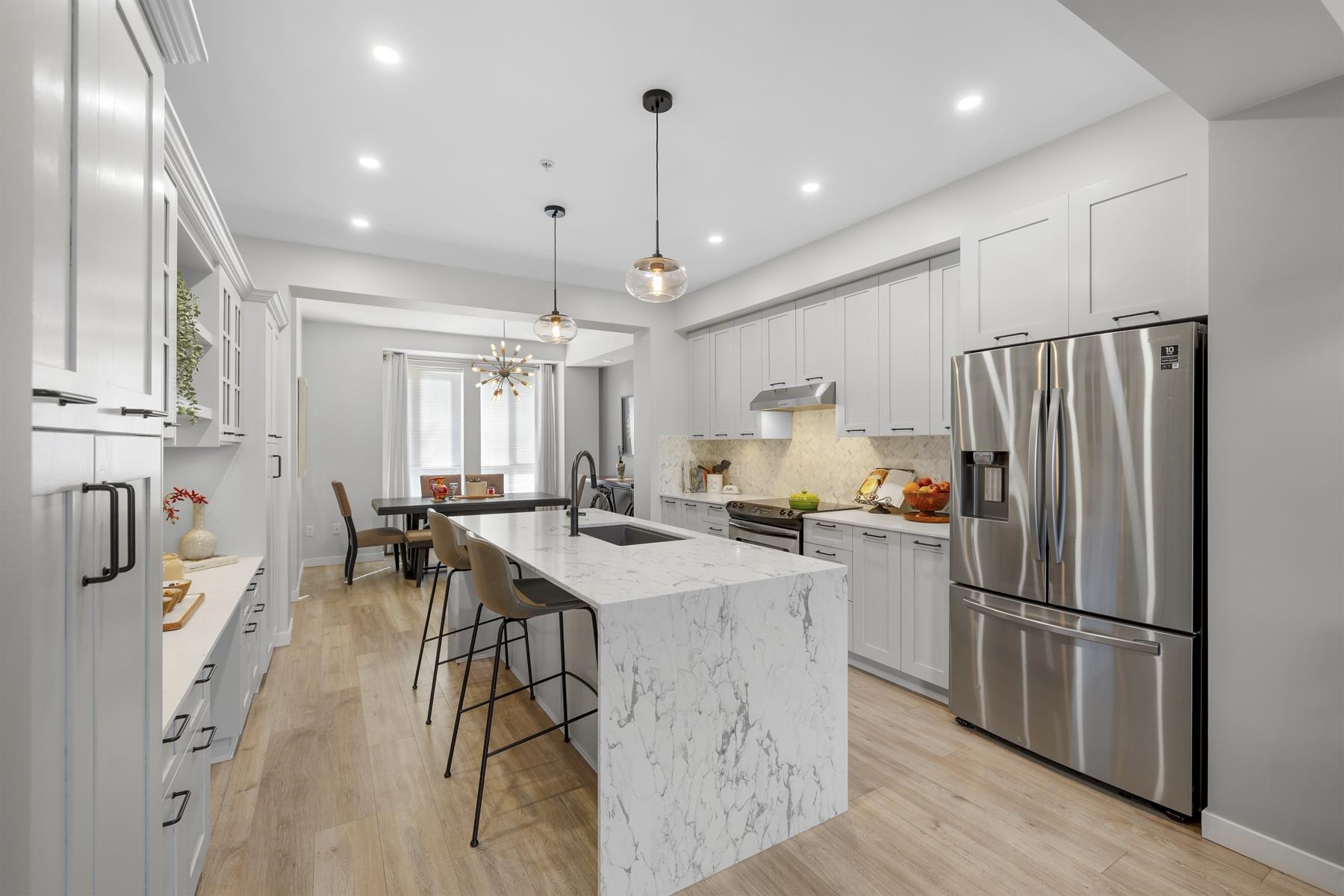 2418 Avon Place 72