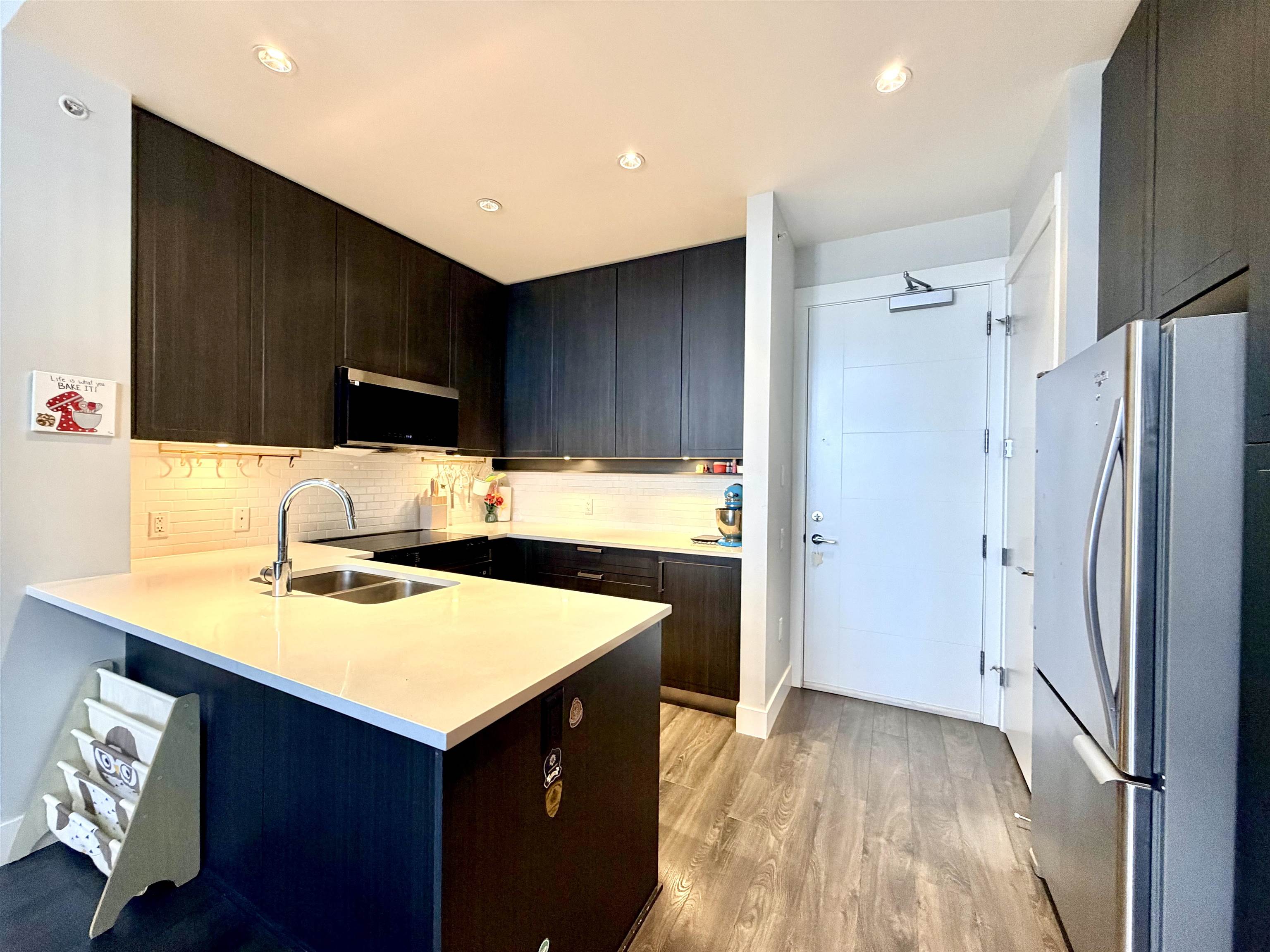 2307 Ranger Lane 406