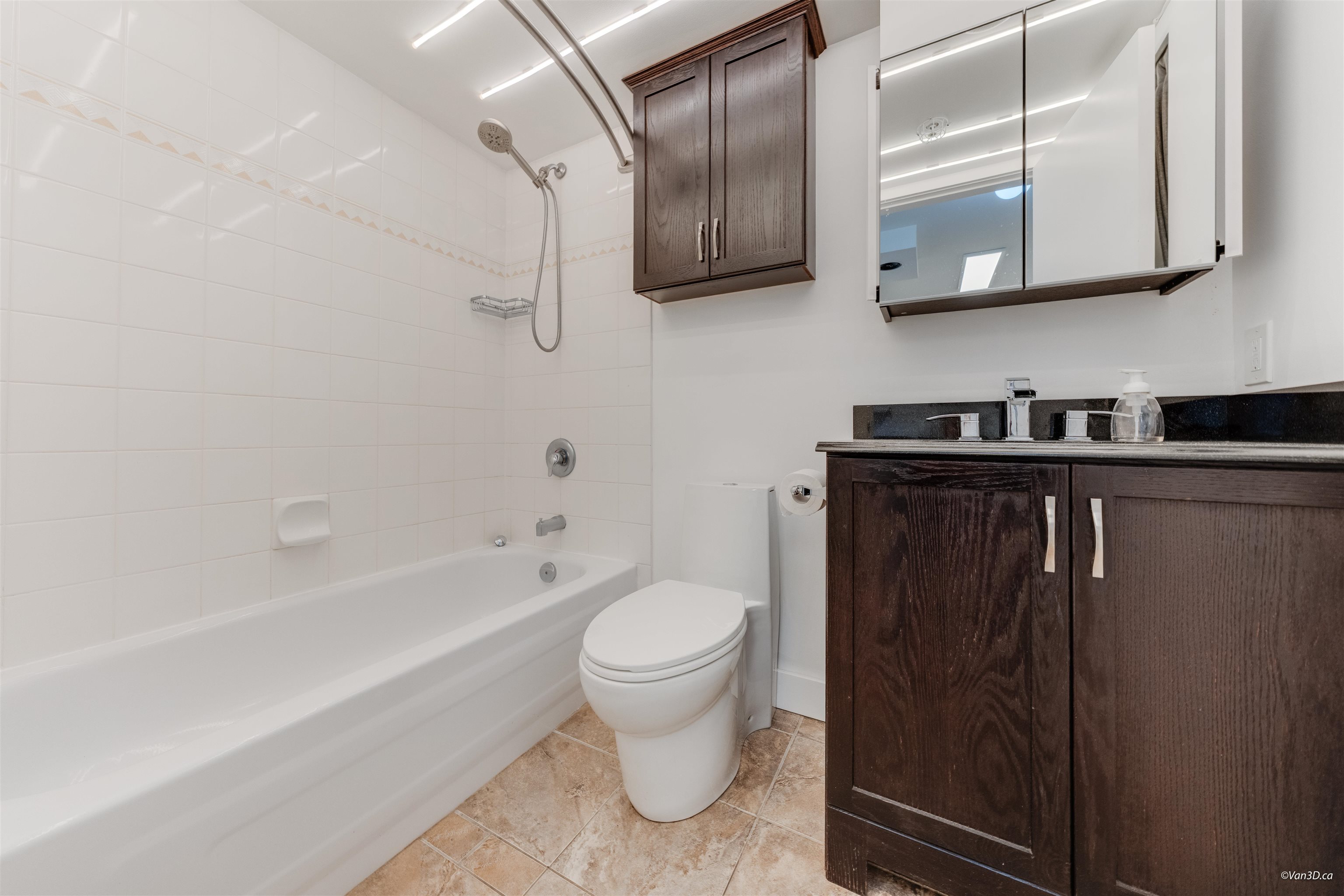 720 Carnarvon Street 606