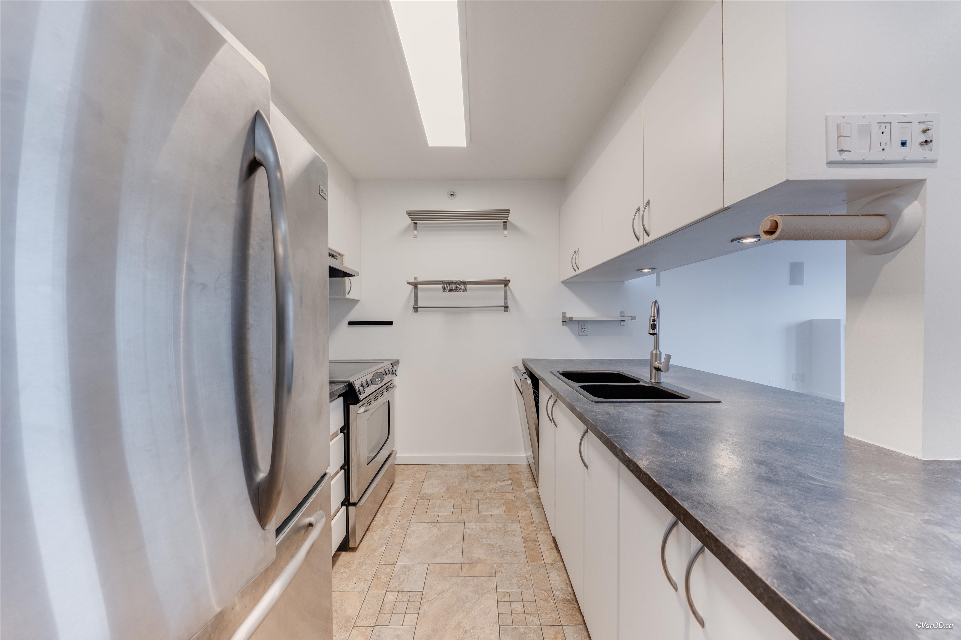 720 Carnarvon Street 606