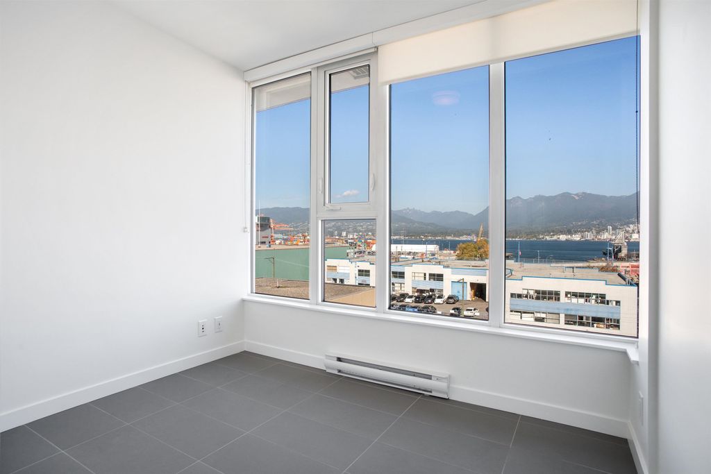 listing image 1104394363100312148