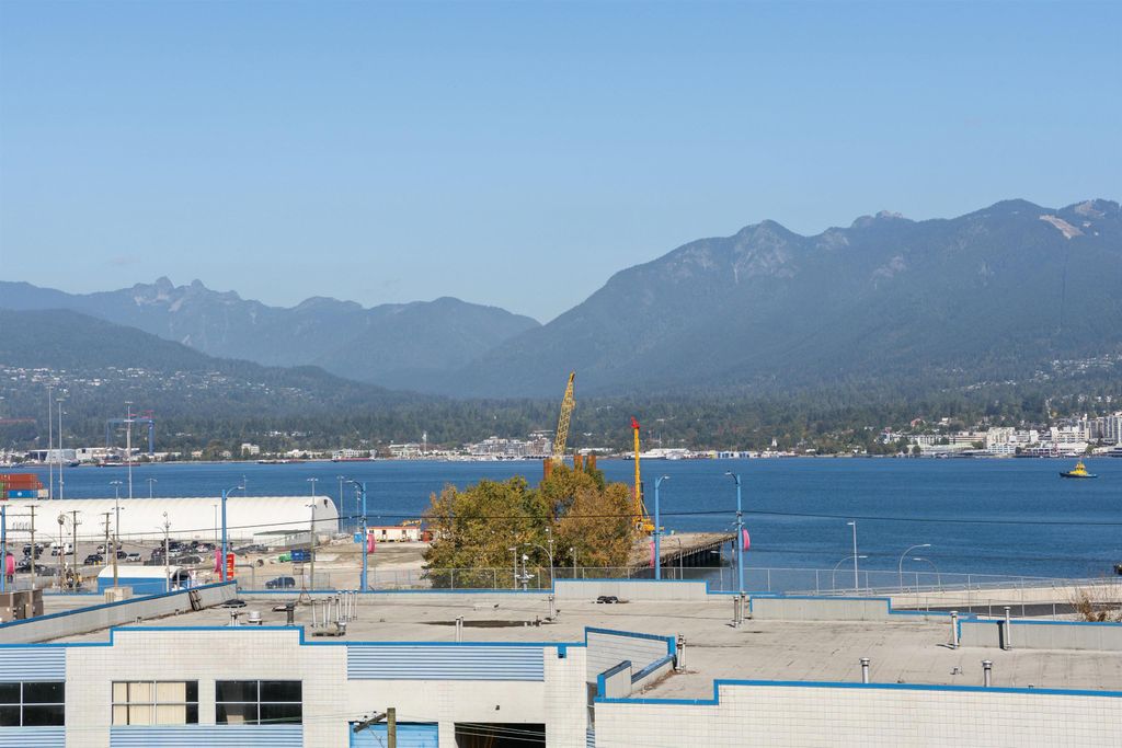 listing image 1106979924224290824