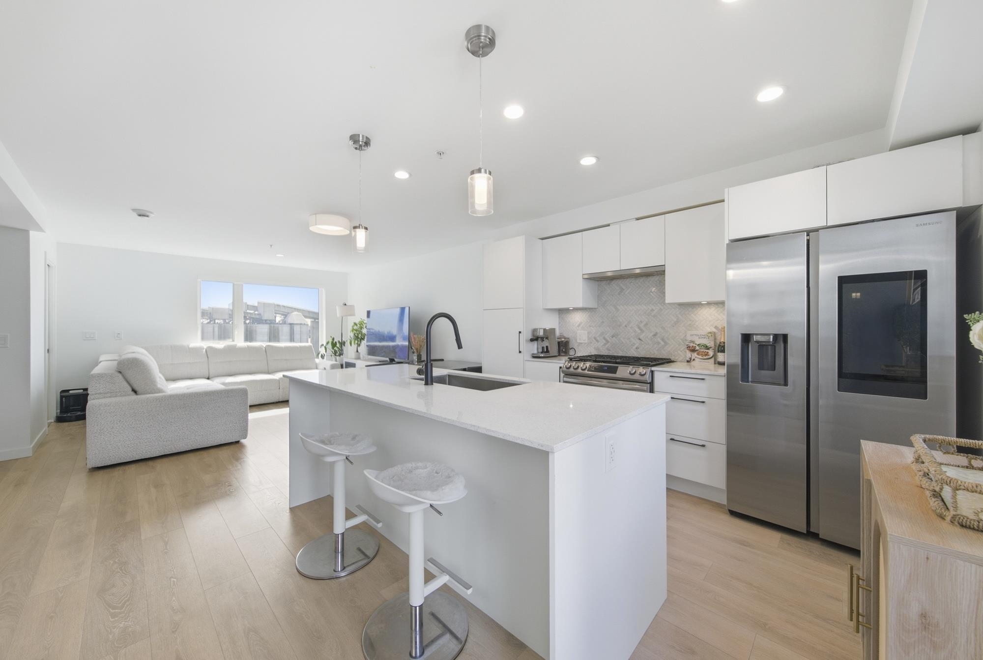 555 E 2nd Street 356