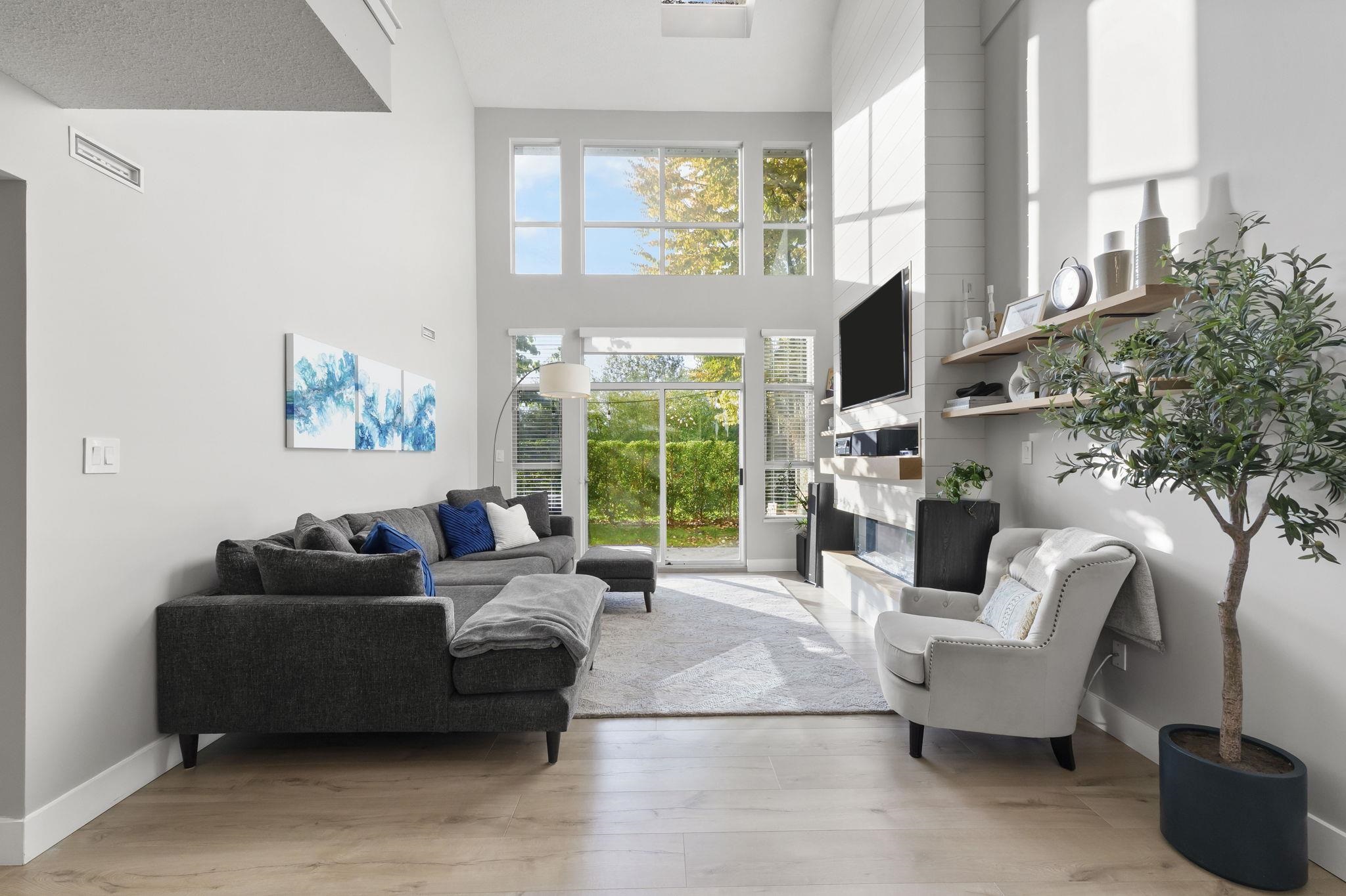 1161 O'flaherty Gate