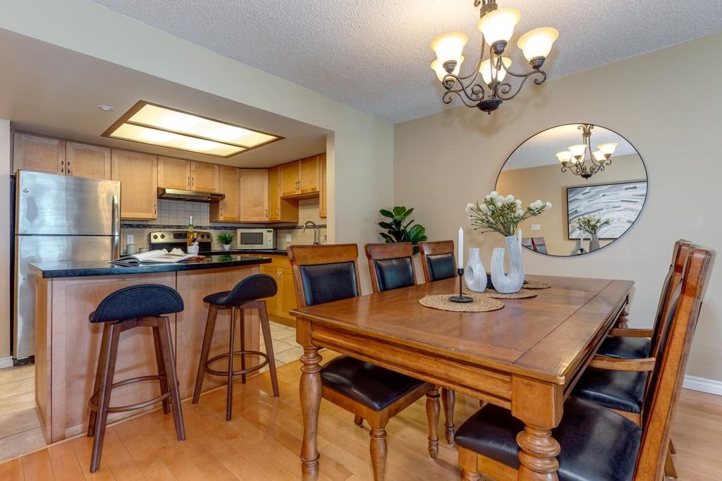 listing image 1102176808275731942