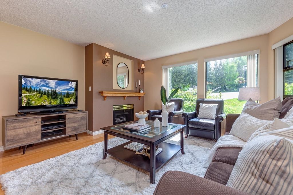 listing image 1101038586802989797