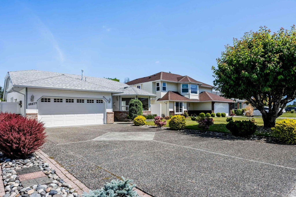 Photo of 46677 Ramona Drive, Chilliwack, BC V2P 7W6 (MLS # R3166721)