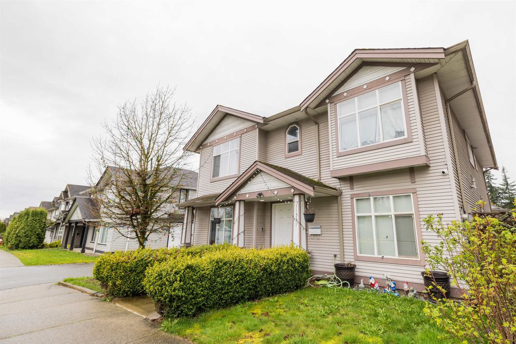Photo of 11537 240 Street, Maple Ridge, BC V2W 1A3 (MLS # R3109911)