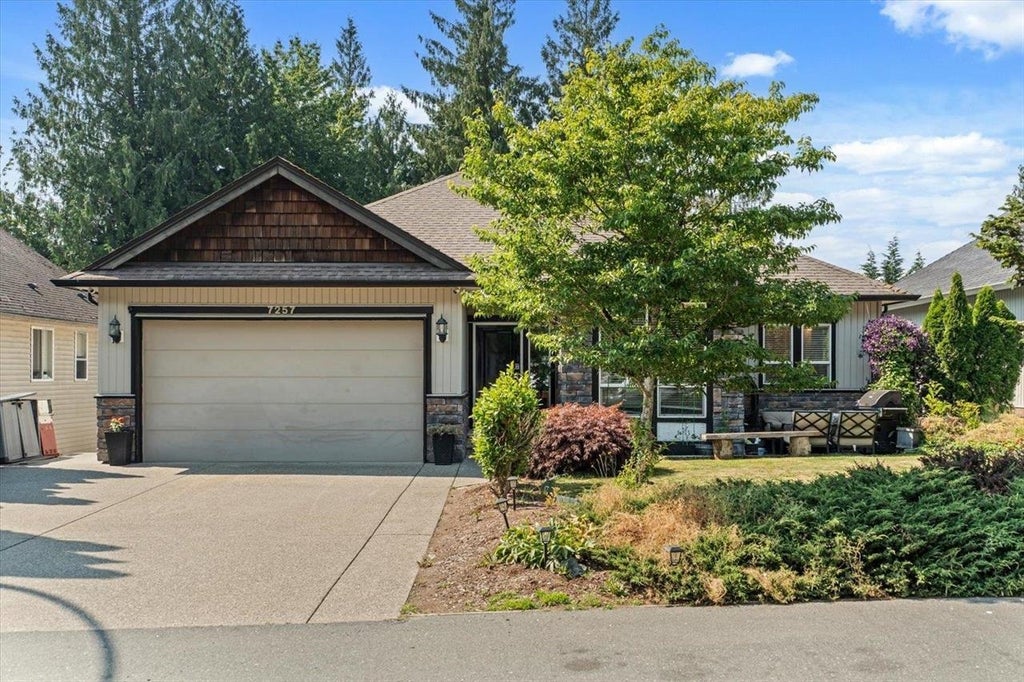 Photo of 7257 Bryant Place, Chilliwack, BC V4Z 1K4 (MLS # R3172804)
