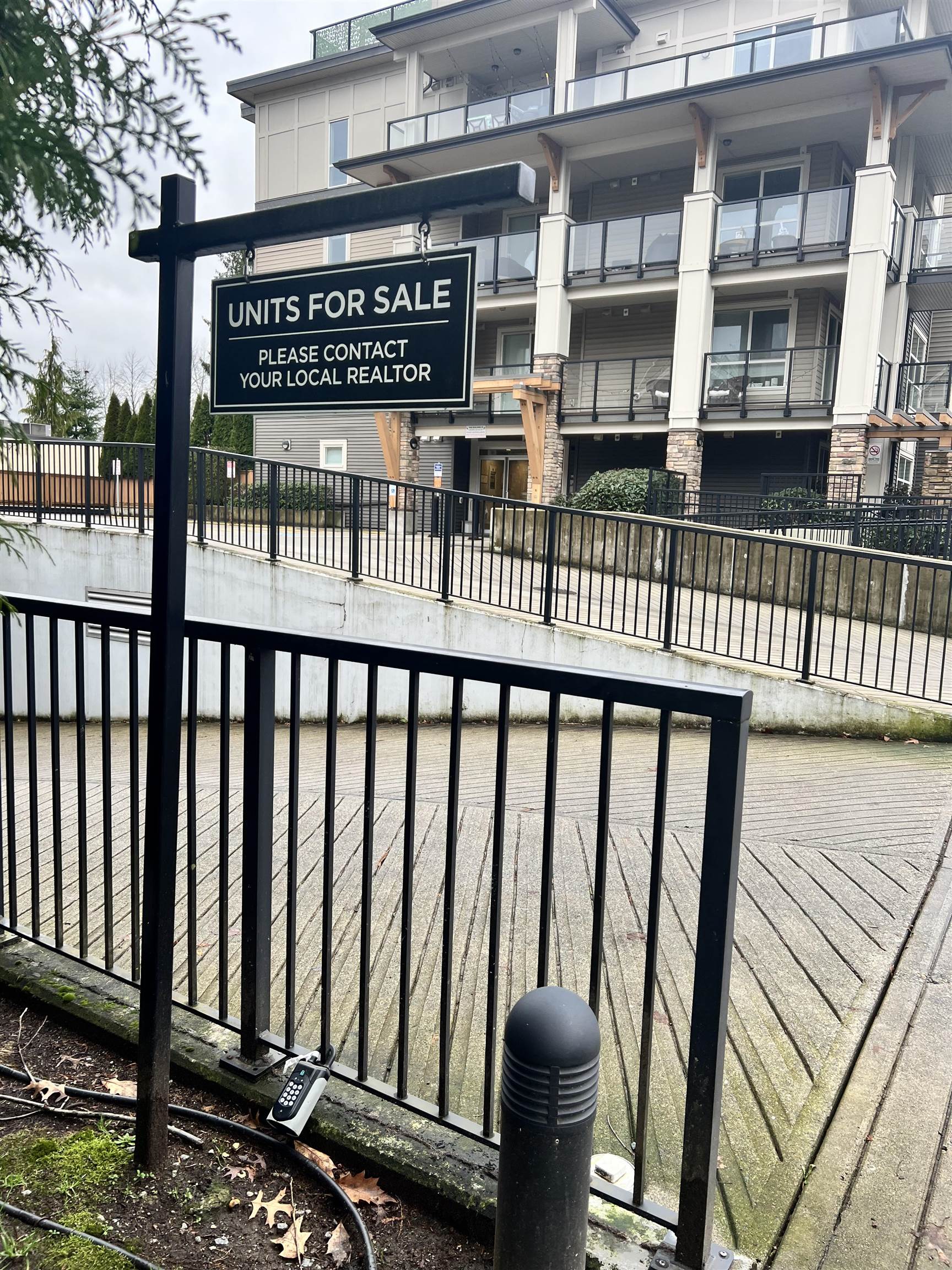 12409 Harris Road 302