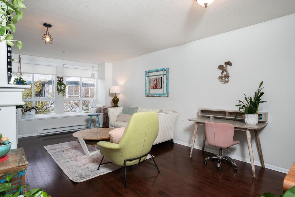 listing image 1106200478989214494