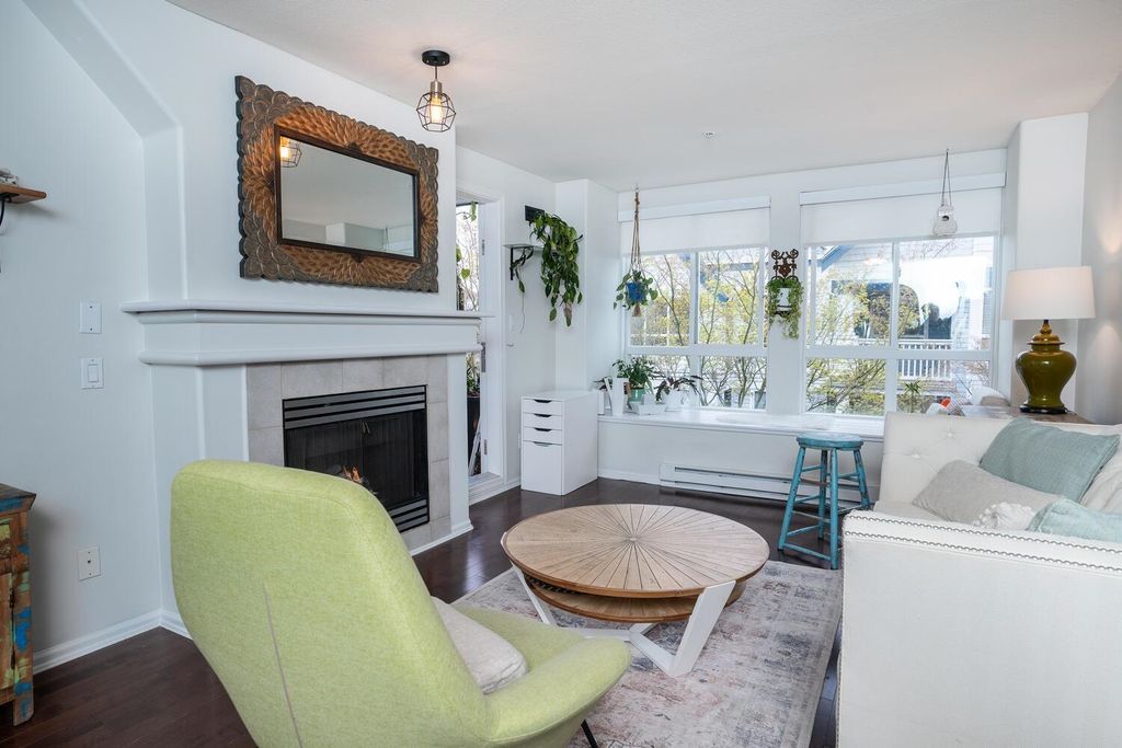 listing image 1109305937298570835