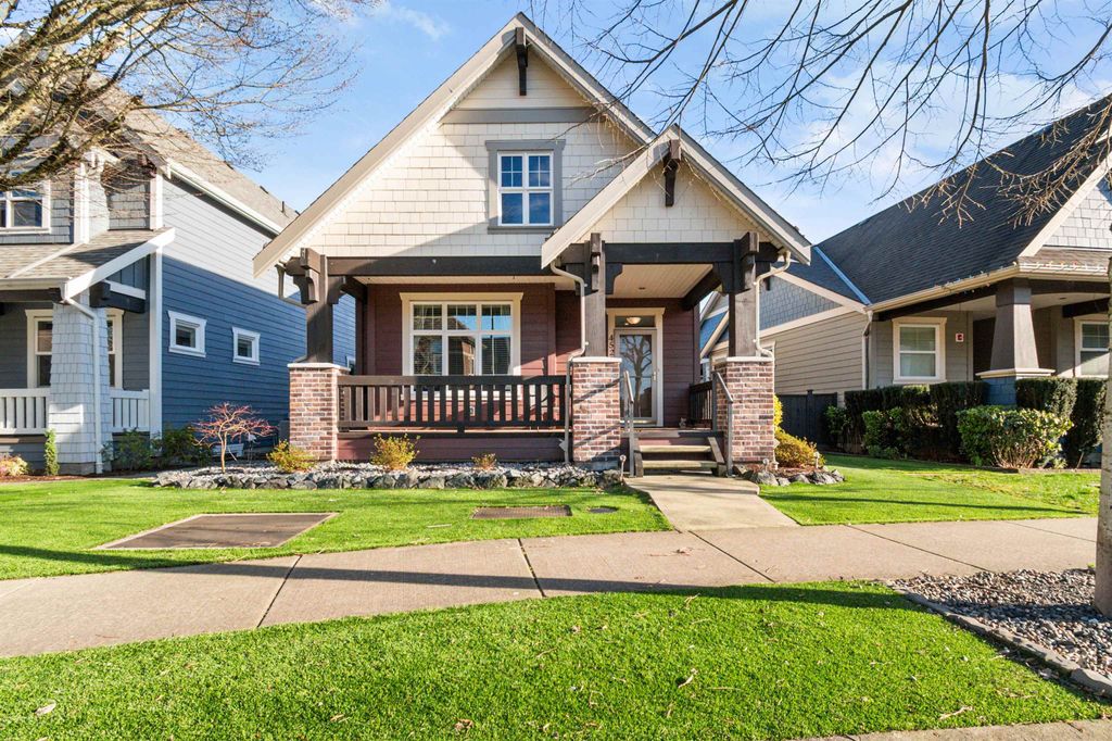 Photo of 45218 Nicomen Crescent, Chilliwack, BC V2R 0R2 (MLS # R3087531)