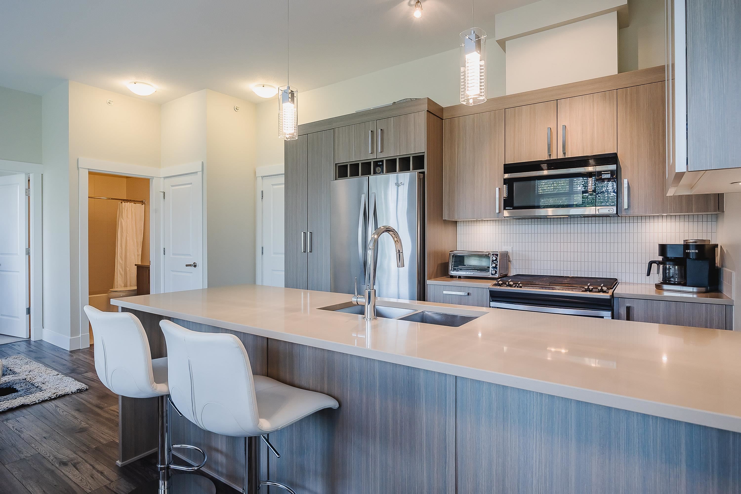 22327 River Road 409