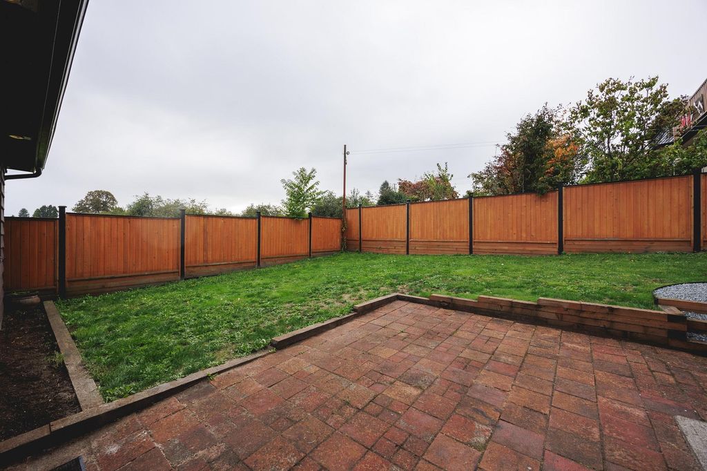 listing image 1108490950775918556