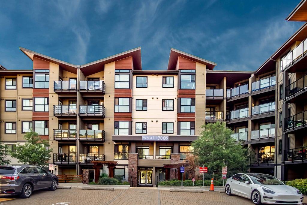 Photo of 7809 209 Street #312, Langley, BC V2Y 3N6 (MLS # R3163692)