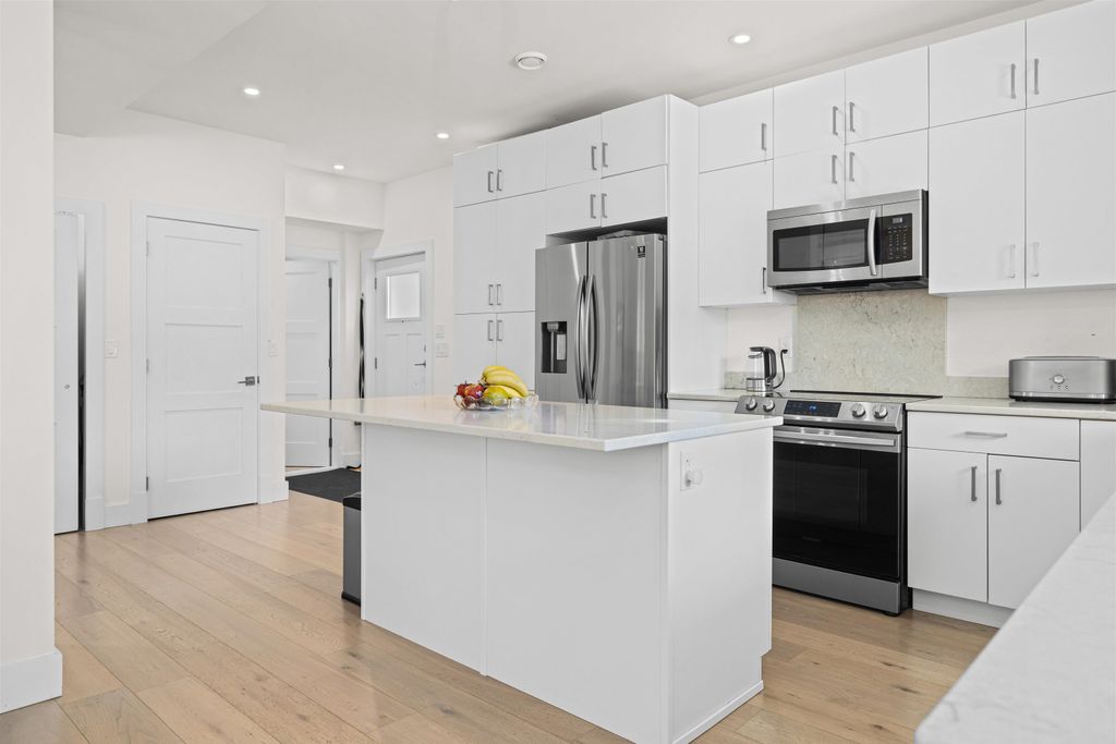 listing image 1103766523991011148