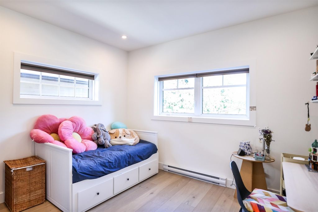 listing image 1101403834520547464