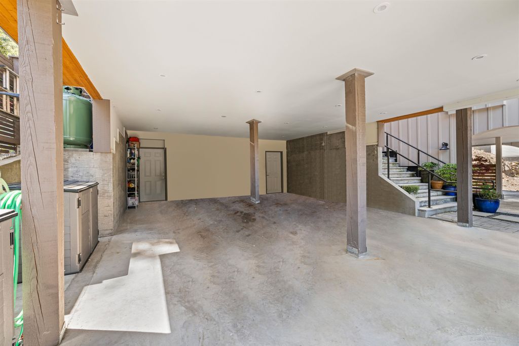 listing image 1105090152899816095