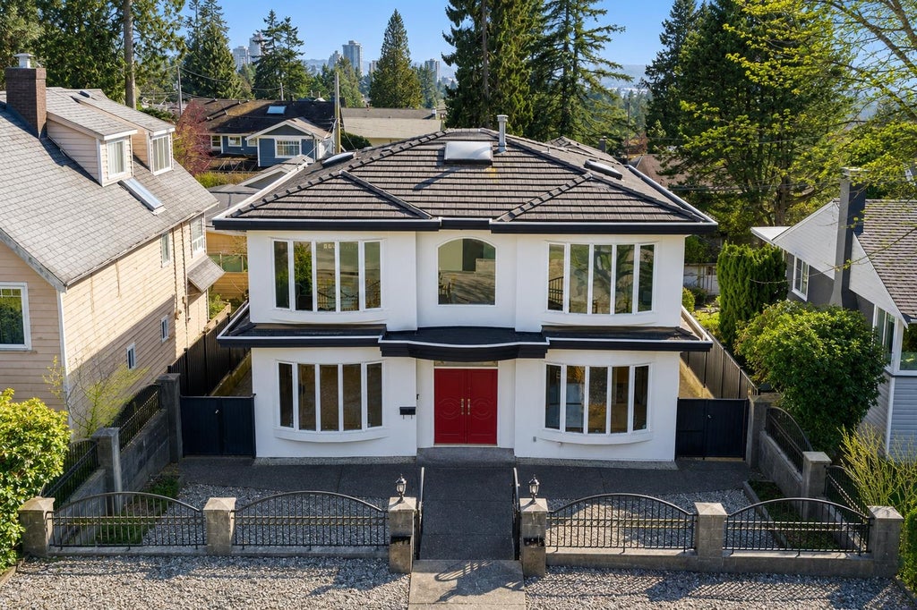 213 W 28TH STREET, NORTH VANCOUVER, BC V7N 2H9 - Image 2129255707.jpeg?d=l