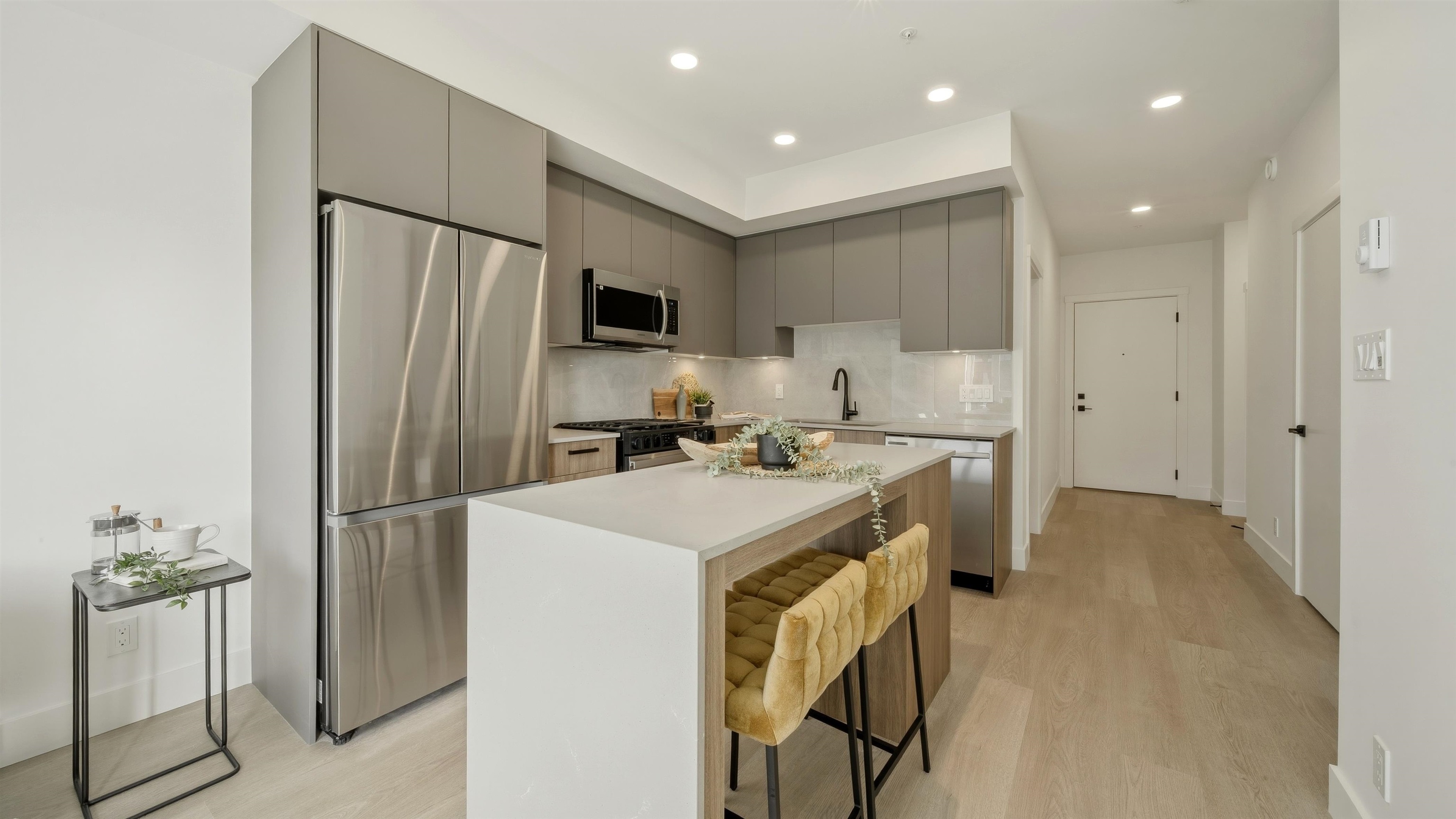 8230 208b Avenue A209