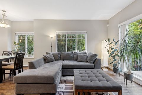 3888 Norfolk Street 207 Burnaby BC V5G 1E5