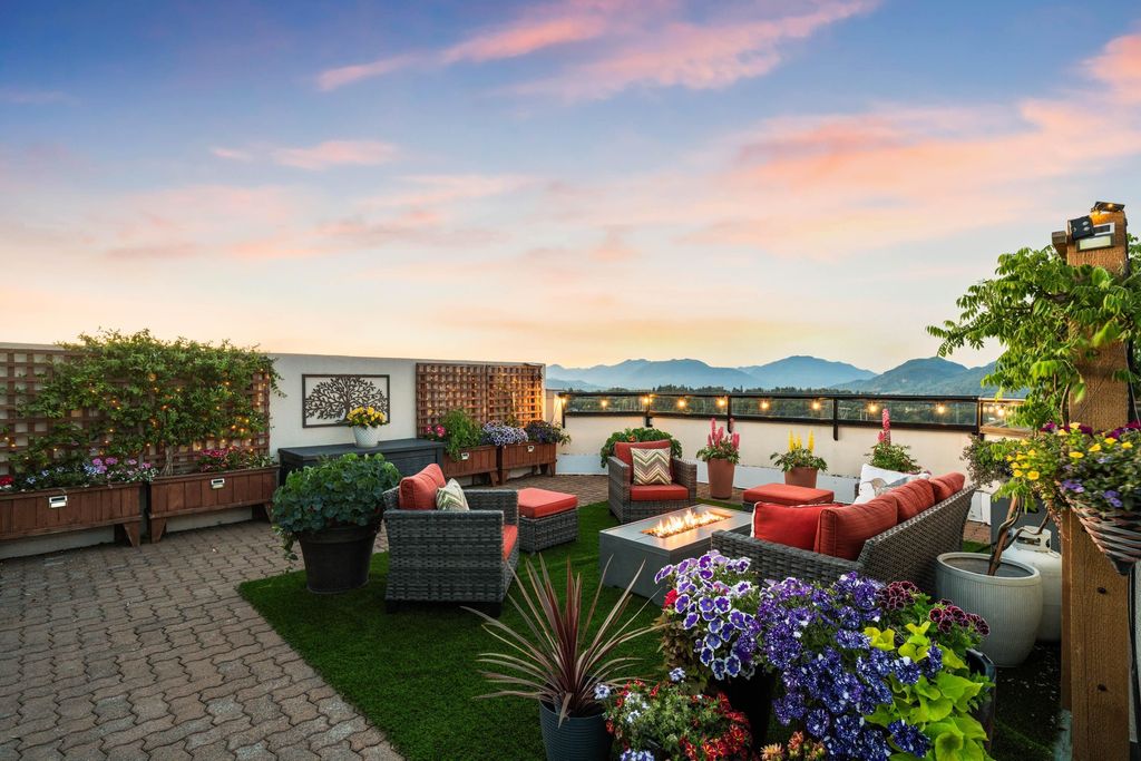 listing image 1104145339825939641