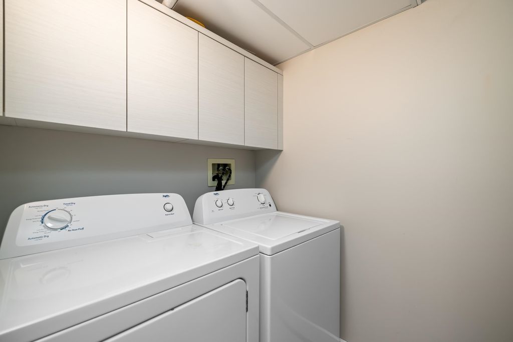 listing image 1100406912164093951