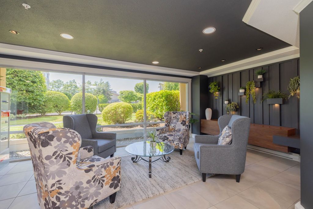 listing image 1101226040700456579