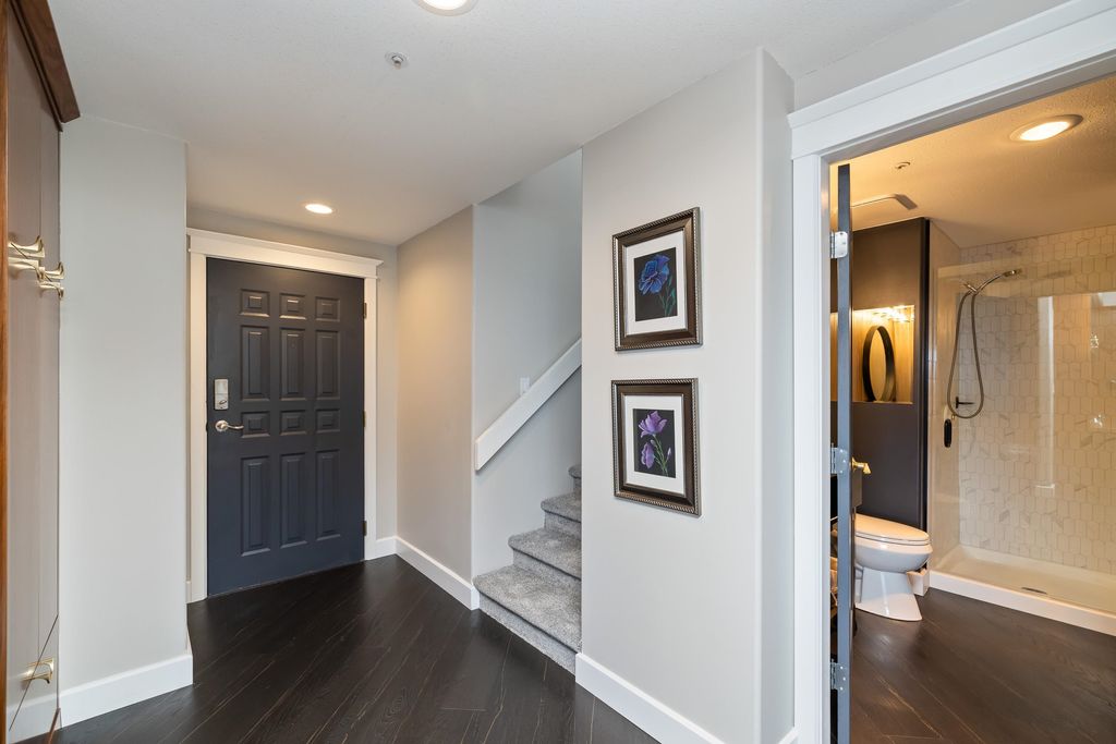 listing image 1107292247400119136