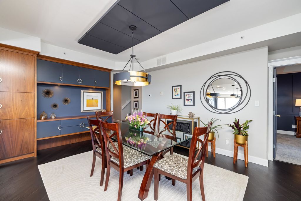 listing image 1103002197045871244