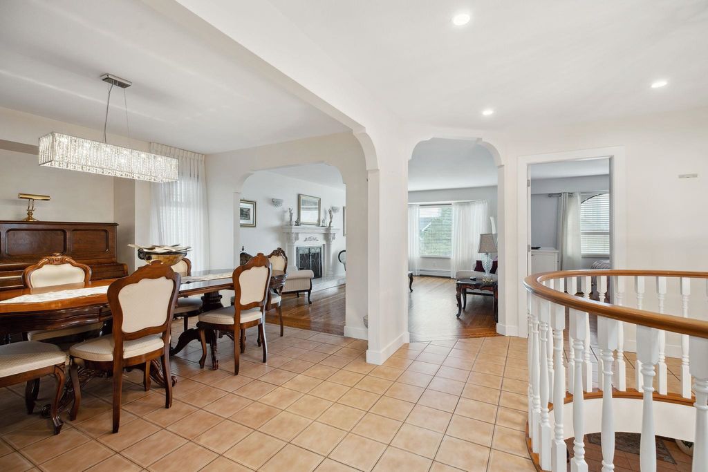 listing image 1107583914593141221