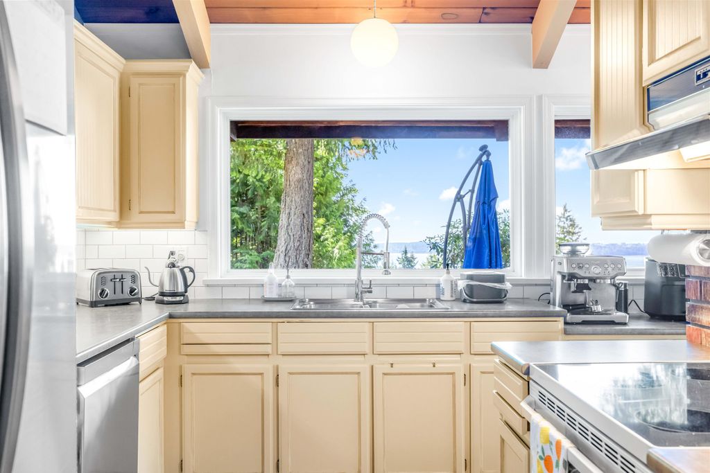 listing image 1109863969764505458